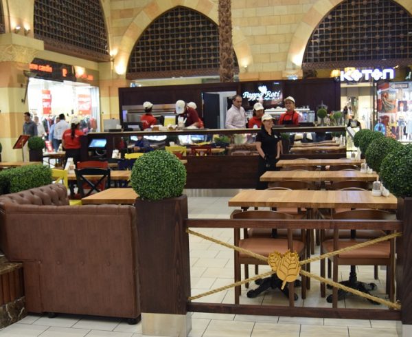 Pappa Roti Restaurant Interior