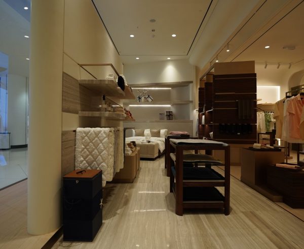 Carter & White – Abu Dhabi, Retail Fit Out design by S3T Koncepts