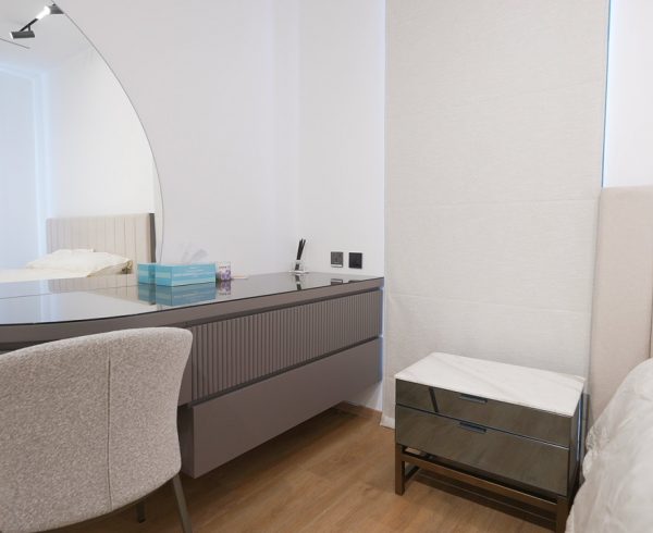 Nad Al Sheba Villa, Bedroom Interior Fit Out design, Portfolio by S3T Koncepts