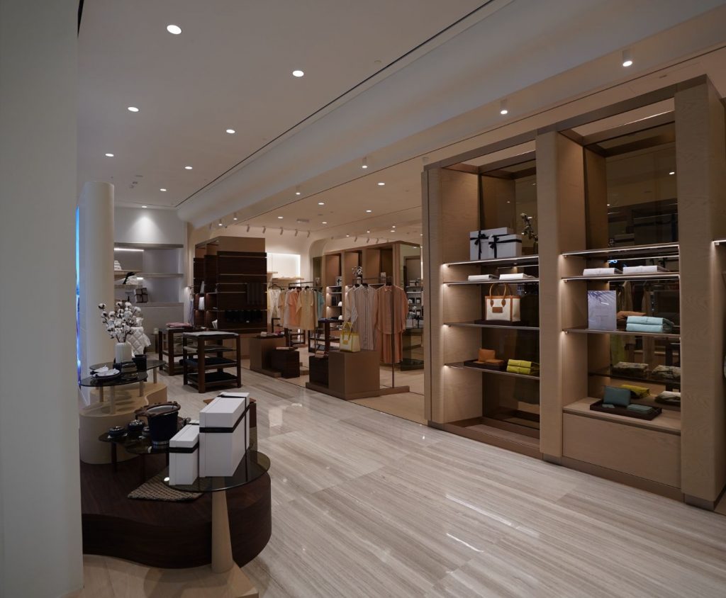 Carter & White Store
