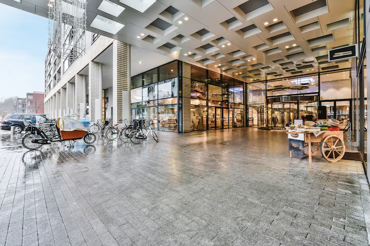 Grandiose Entrance with Statement Exterior