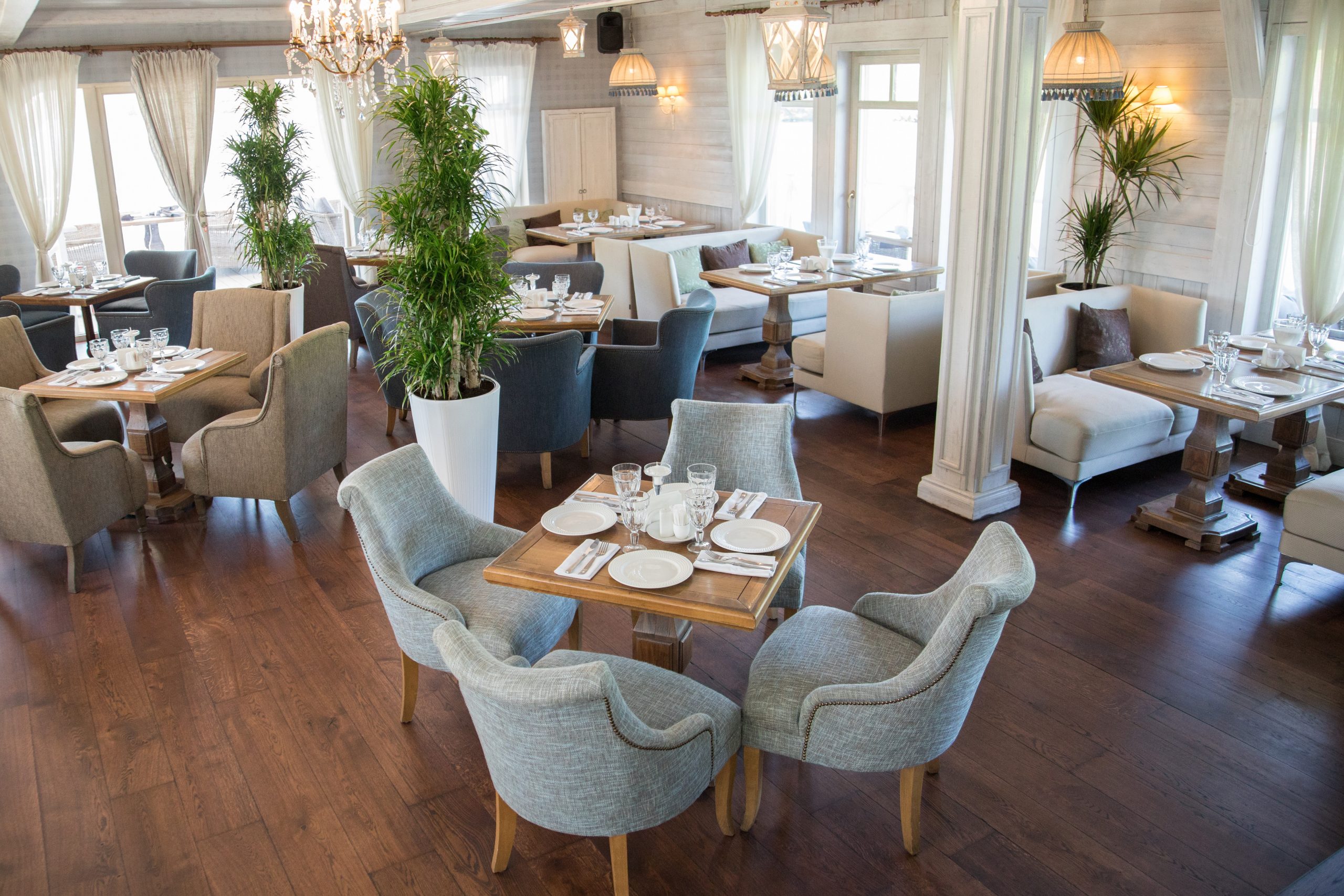 Benefits of Hiring a Professional Restaurant Fit-Out Company in UAE