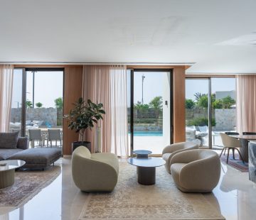 SR502449-HDR SR502449-HDR